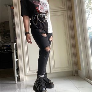 2 belts and 1 harness. & a choker.   Gothic